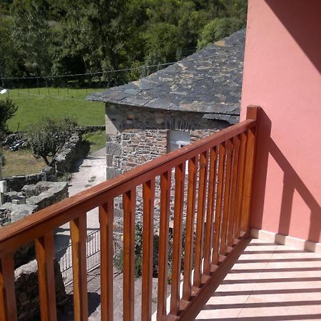 Villa Casa Antonio Y Benina Sosas de Laciana Exterior foto