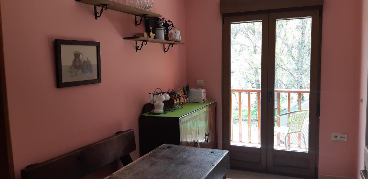 Villa Casa Antonio Y Benina Sosas de Laciana Exterior foto