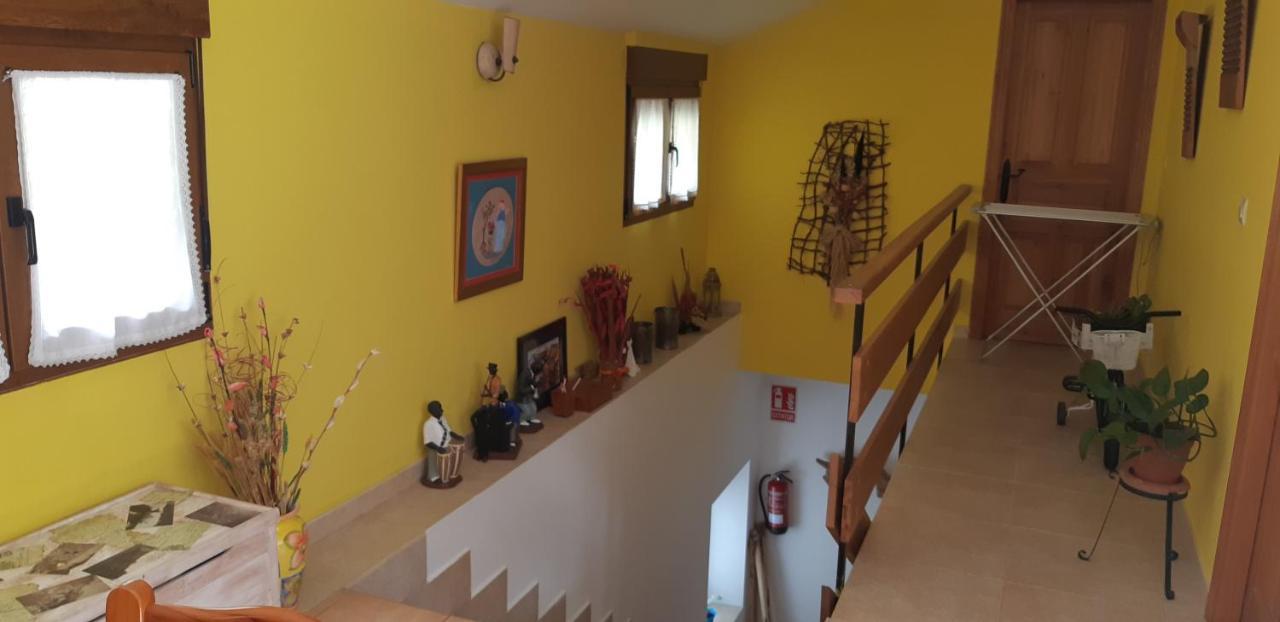 Villa Casa Antonio Y Benina Sosas de Laciana Exterior foto