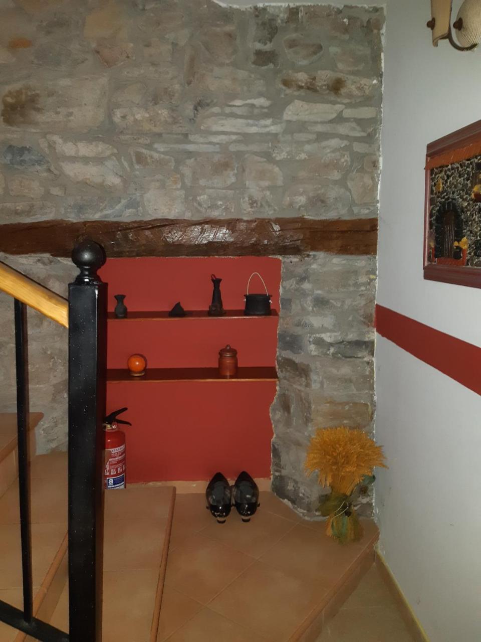Villa Casa Antonio Y Benina Sosas de Laciana Exterior foto